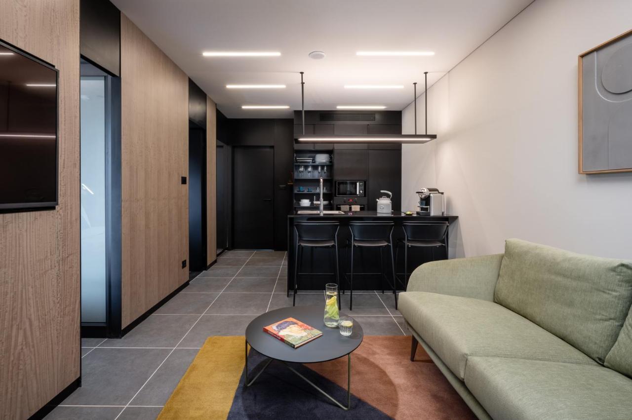 Master Bat Yam Aparthotel Bagian luar foto
